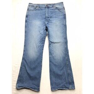 WRANGLER 626 Jeans Women 33x30 Westward High Rise Boot Light Wash Denim Blue